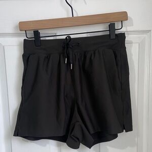 Old Navy Power Soft high rise go dry shorts